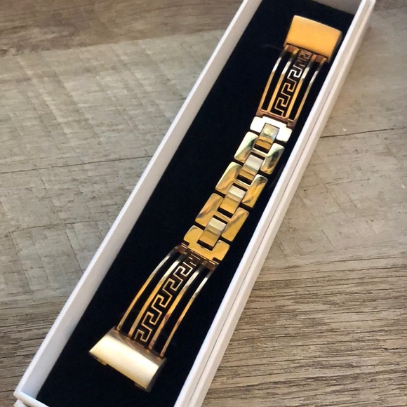 Fit Jewels Fitbit charge 3 band - Picture 1 of 3